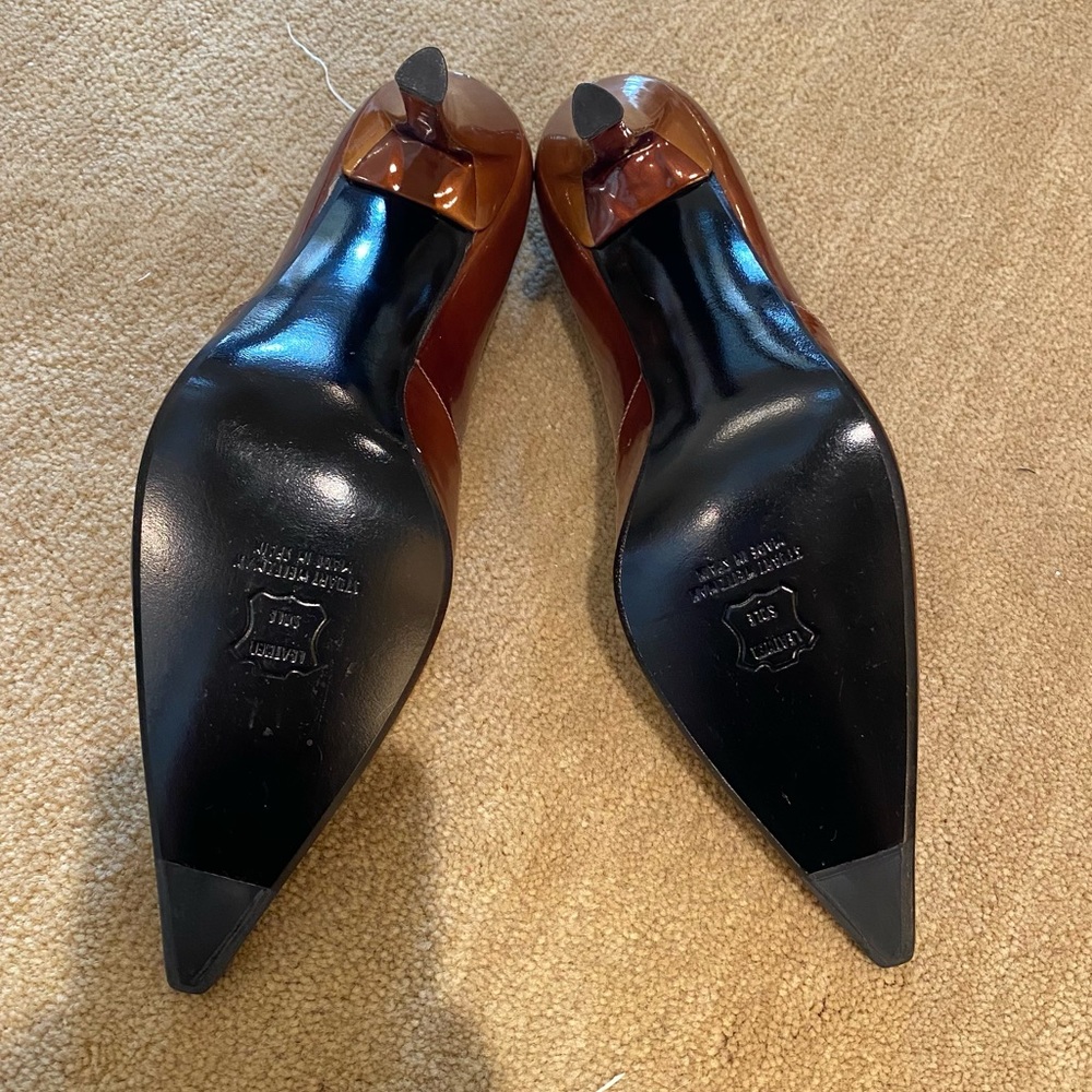 Stuart Weitzman Bronze Patent Heel - image 6